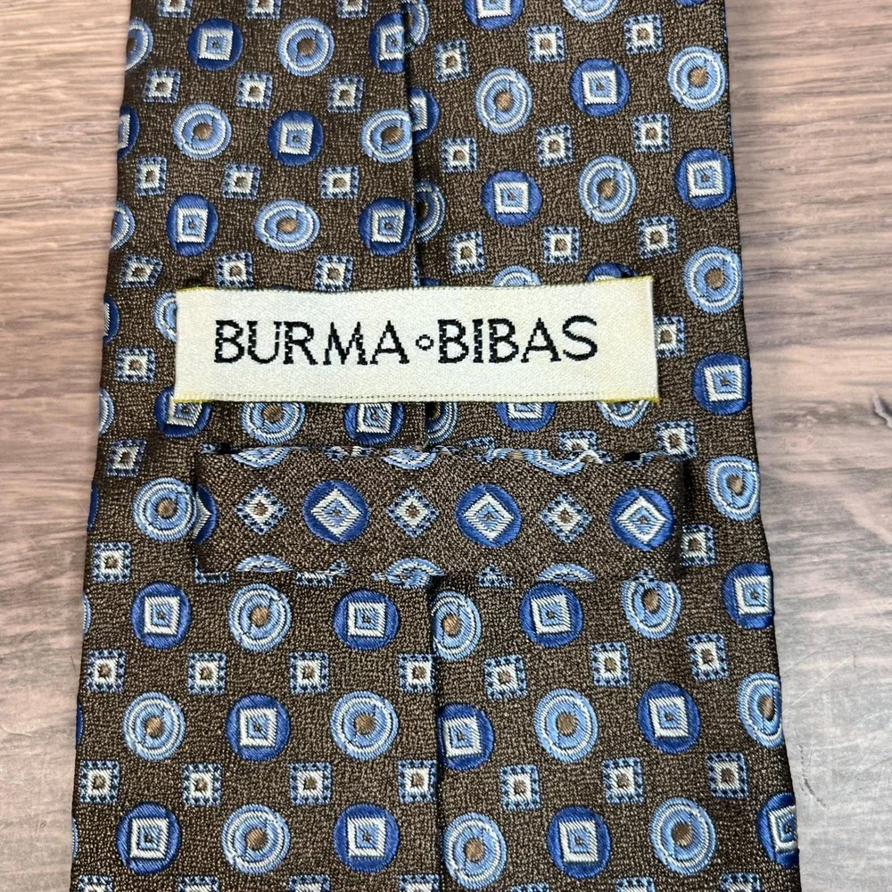 Burma Bibas burma bibas